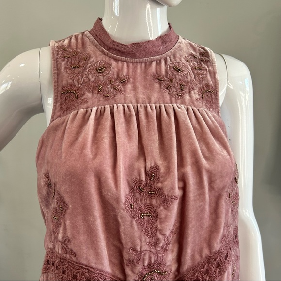 Anthropologie Floreat Myleen Crushed Velvet Top - Picture 9 of 14